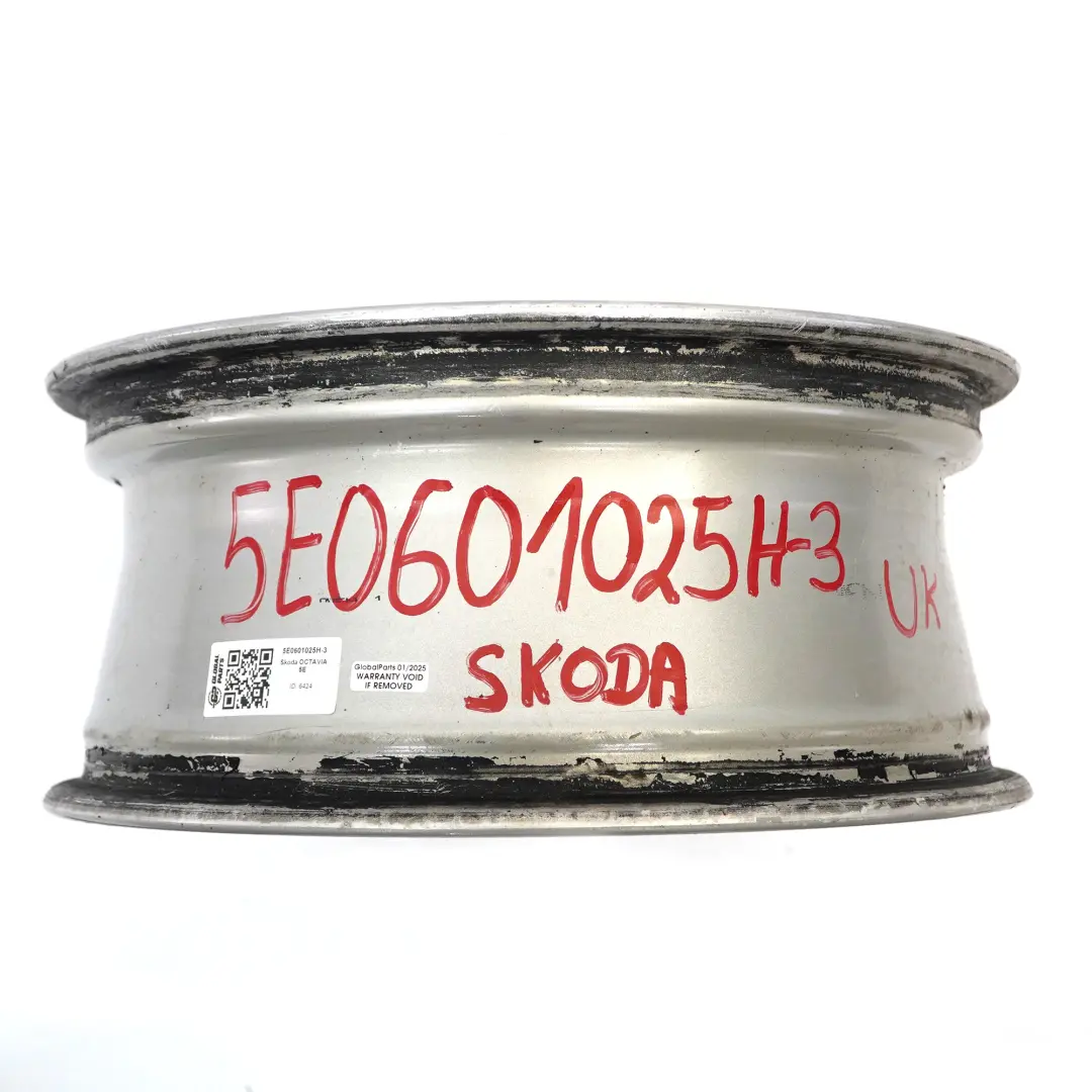Mk3 5E Silver Alloy Wheel Rim 6,5J 16" ET:46 Star Spoke to Skoda Octavia with Part number 5E0601025H Skoda Octavia Mk3 5E Silver Alloy Wheel Rim 6,5J 16" ET:46 Star Spoke - SKU 5E0601025H-3 - Part number 5E0601025H