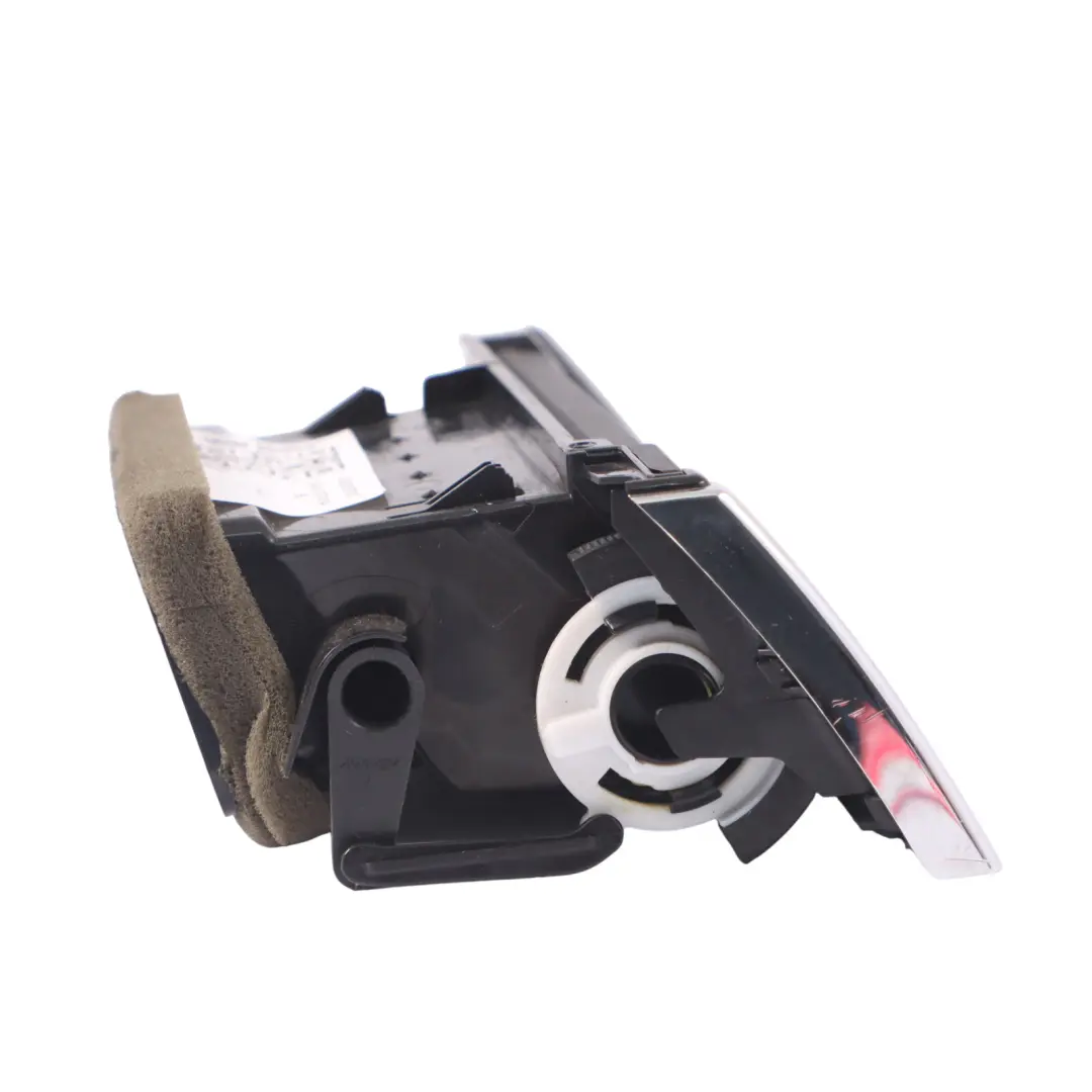 Dashboard Air Vent Dash Left N/S Nozzle Grille to Skoda Octavia 5E with Part number 5E0819701C Skoda Octavia 5E Dashboard Air Vent Dash Left N/S Nozzle Grille - SKU 5E0819701C - Part number 5E0819701C