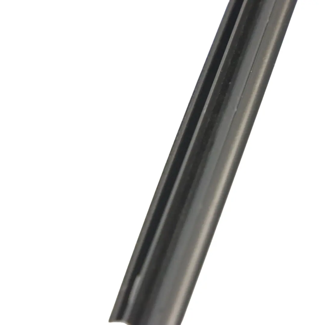 Skoda Octavia MK3 5E Joint Étanchéité Caoutchouc Porte Avant Gauche - SKU 5E0837479 - Numéro de pièce 5E0837479