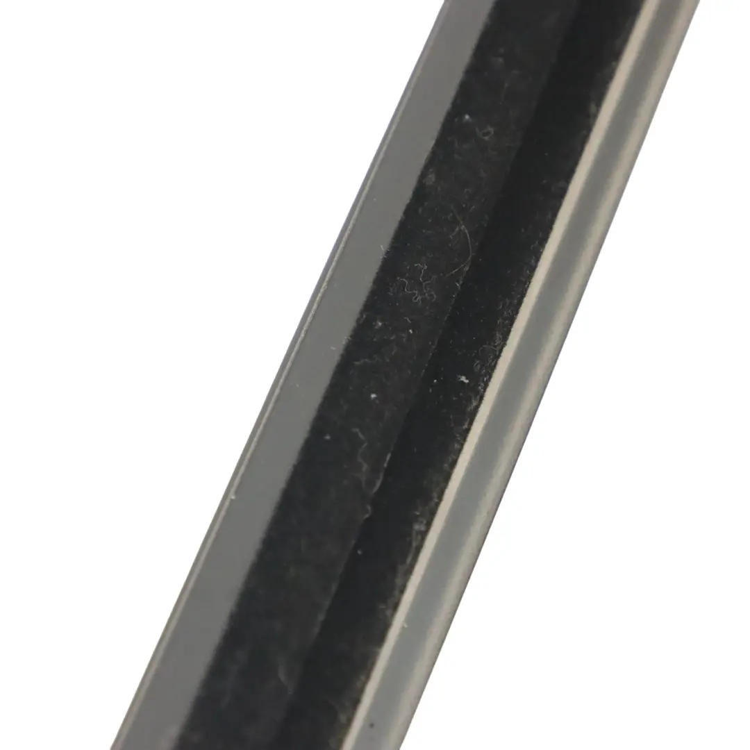 Skoda Octavia MK3 5E Türdichtung Gummi Vorne Links - SKU 5E0837479 - Teilenummer 5E0837479