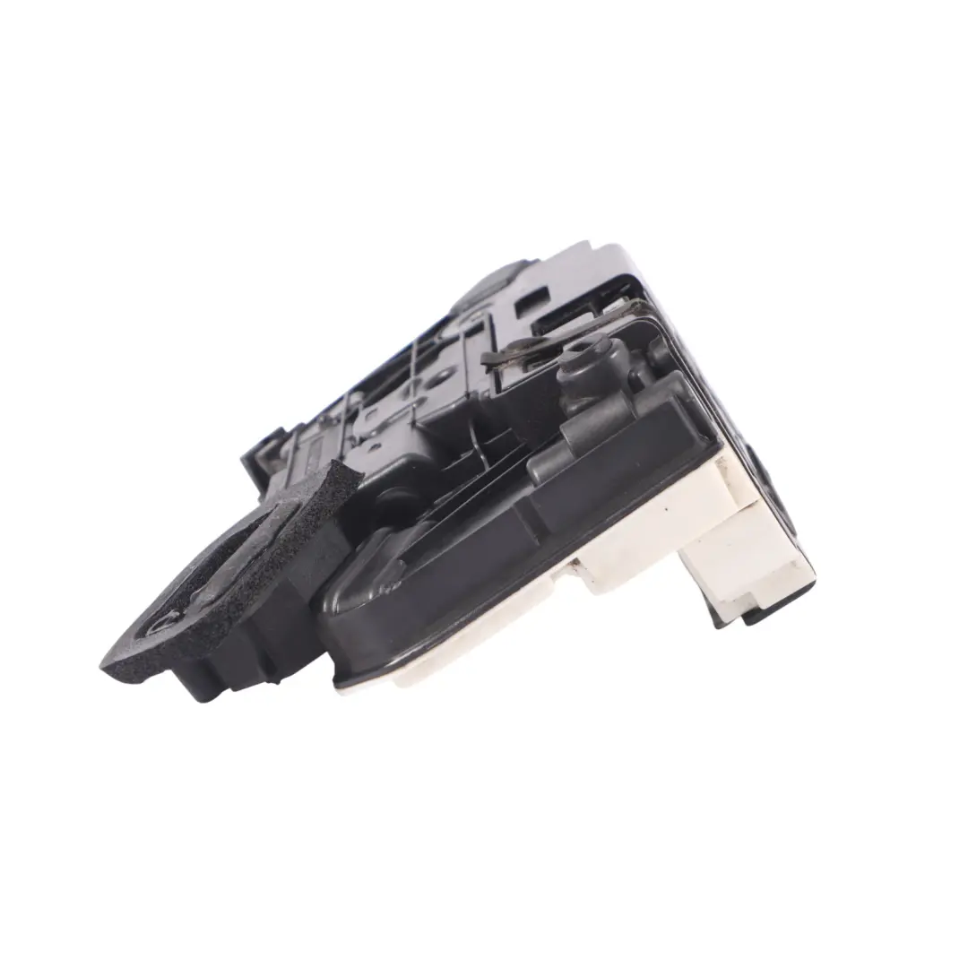 Skoda Octavia 5E Mécanisme gauche de verrouillage de la porte arrière - SKU 5E0839015 - Numéro de pièce 5E0839015