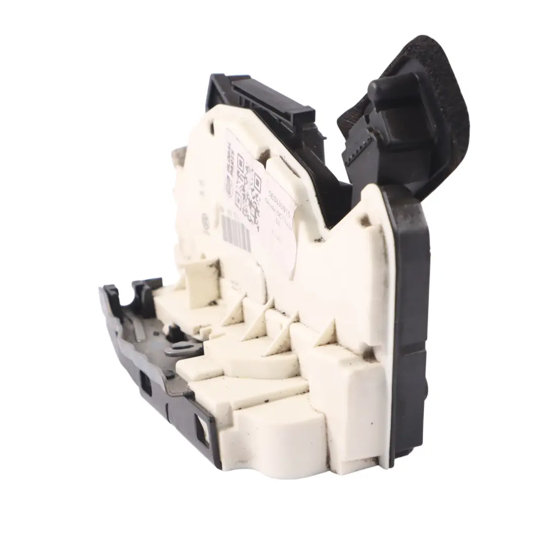 Mécanisme gauche de verrouillage de la porte arrière pour Skoda Octavia 5E à propos du numéro de pièce 5E0839015 Skoda Octavia 5E Mécanisme gauche de verrouillage de la porte arrière - SKU 5E0839015 - Numéro de pièce 5E0839015