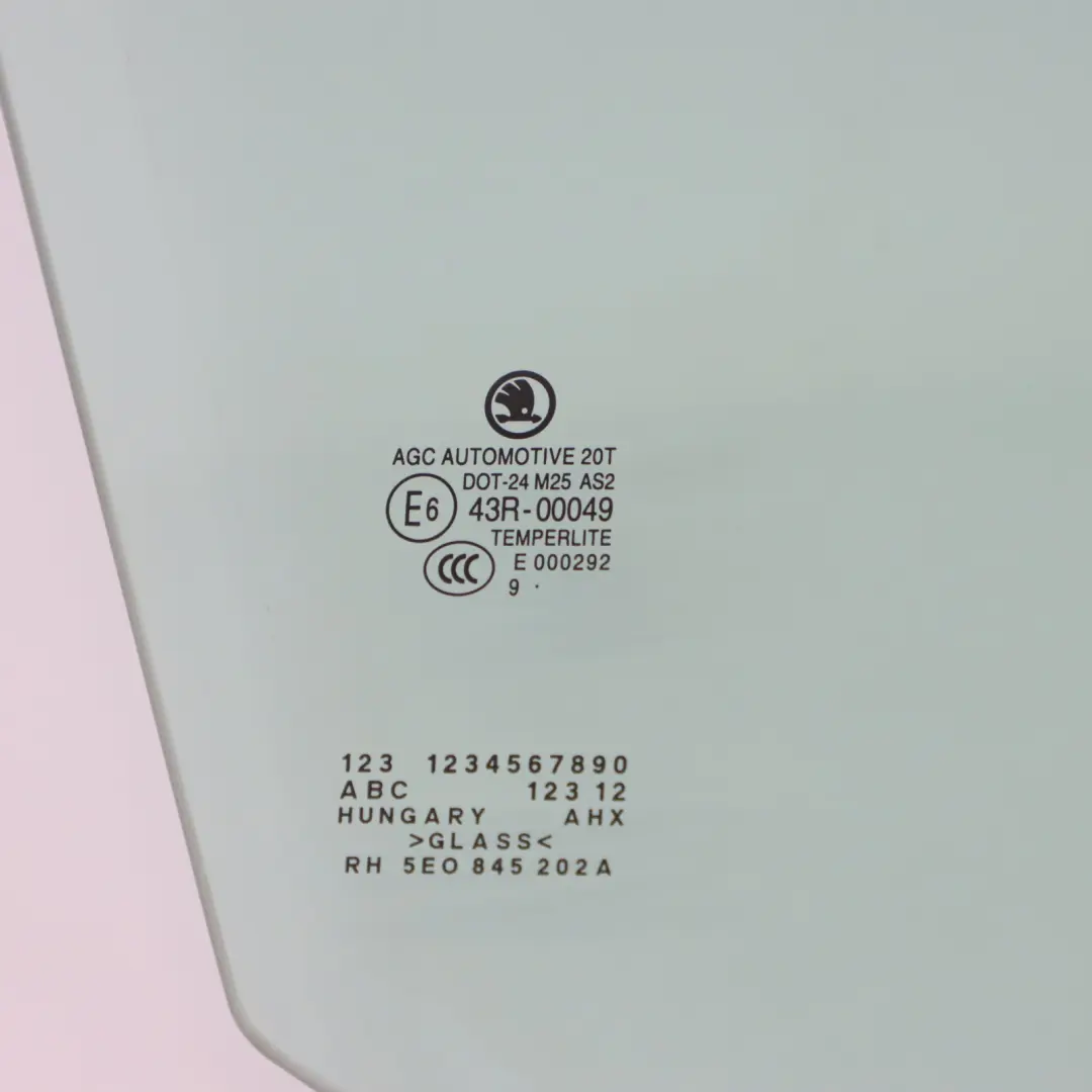 Skoda Octavia 5E Vetro Porta Anteriore Destra AS2 - SKU 5E0845202A - Numero di parte 5E0845202A