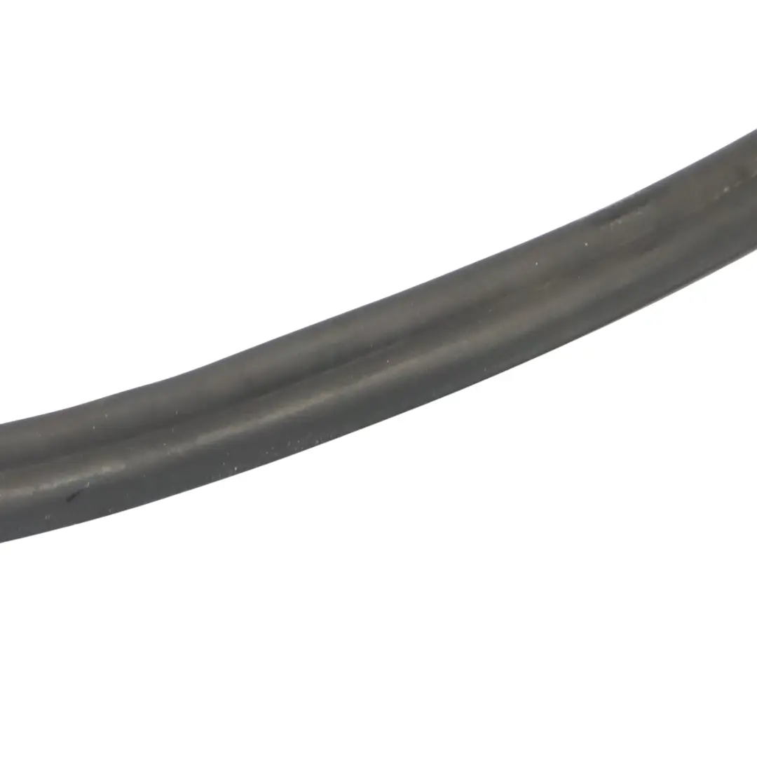 Skoda Octavia 5E Joint couvercle coffre couvercle hayon caoutchouc - SKU 5E5827705E - Numéro de pièce 5E5827705E