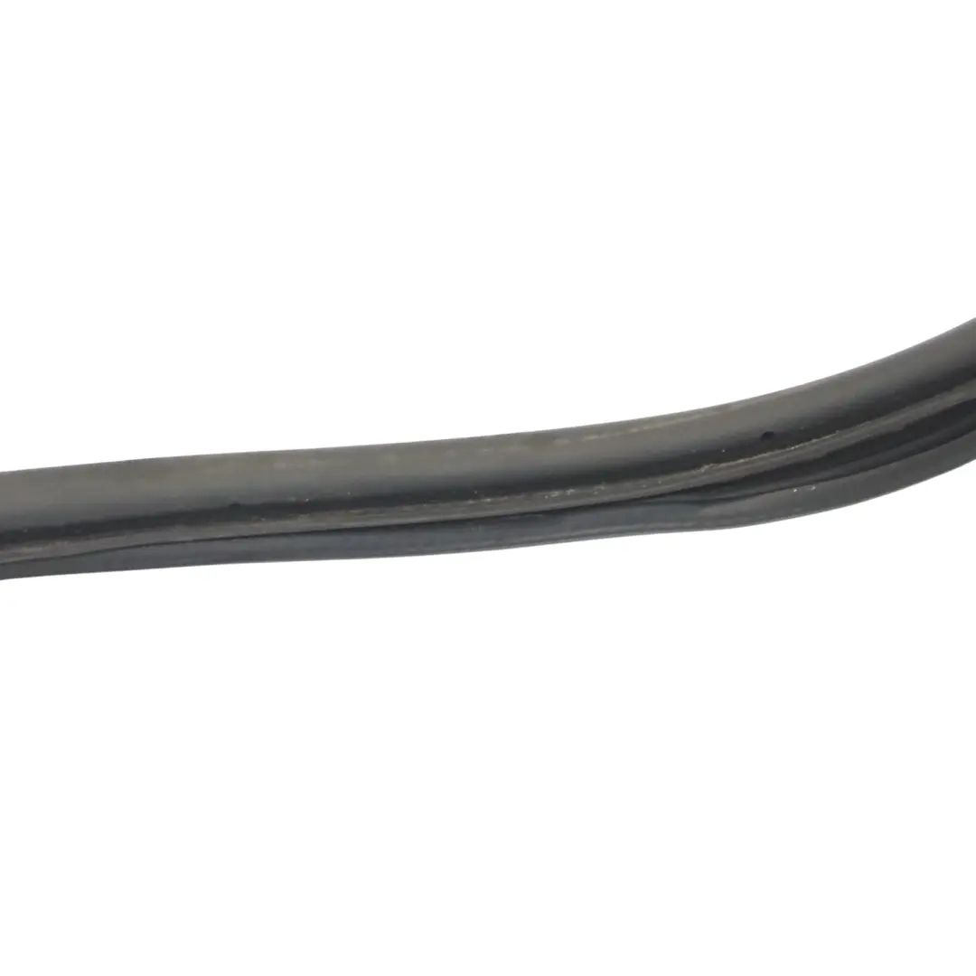 Skoda Octavia 5E Joint vitre porte avant droite étanchéité caoutchouc - SKU 5E5867368C - Numéro de pièce 5E5867368C