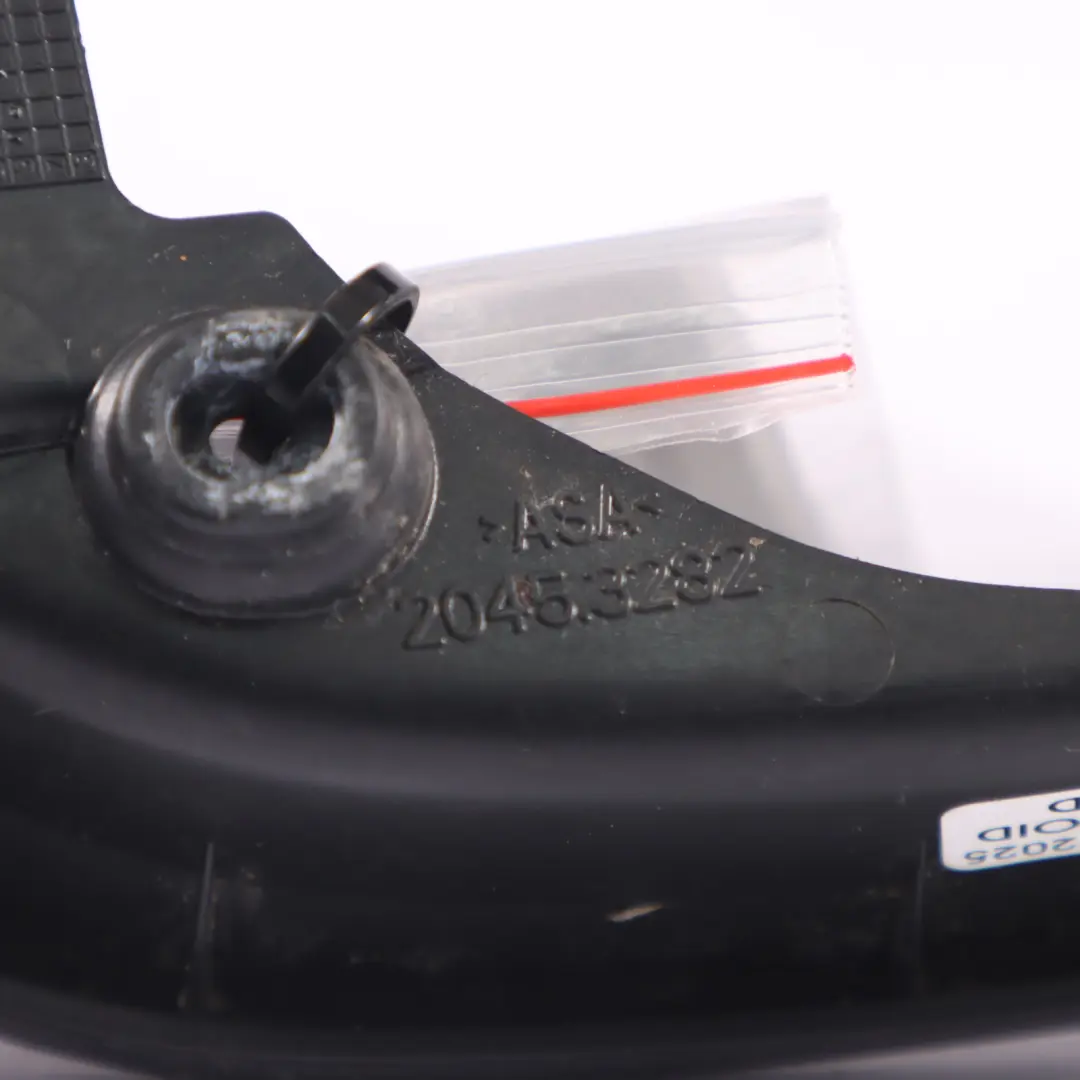 5G Couvercle de Rétroviseur Aile Droit pour Volkswagen Golf à propos du numéro de pièce 5G0857602A Volkswagen Golf 5G Couvercle de Rétroviseur Aile Droit - SKU 5G0857602A - Numéro de pièce 5G0857602A