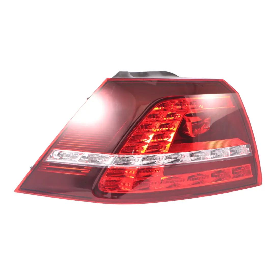 Fanale posteriore sinistro Portellone LED per Volkswagen VW Golf Mk7 con numero di parte 5G0945207 Volkswagen VW Golf Mk7 Fanale posteriore sinistro Portellone LED - SKU 5G0945207 - Numero di parte 5G0945207