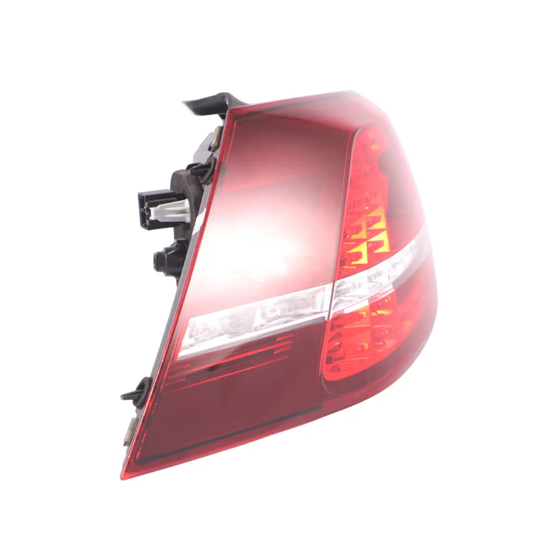 Volkswagen VW Golf Mk7 Luz Trasera Izquierda Maletero LED - SKU 5G0945207 - Número de pieza 5G0945207