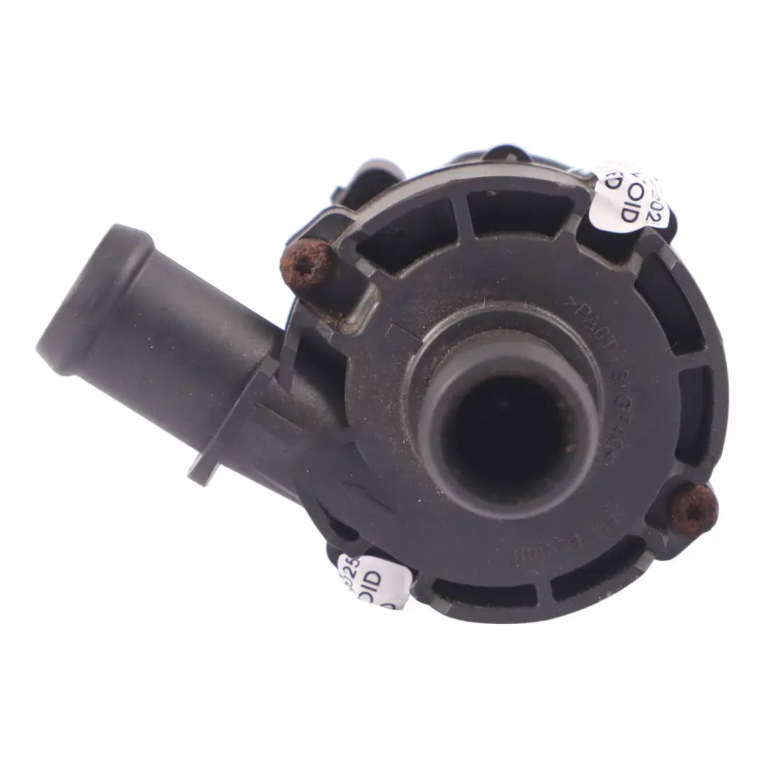 CXSA Dodatkowa Pompa Wody do Audi A3 8V 1.4 TFSI o numerze 5G0965561 Audi A3 8V 1.4 TFSI CXSA Dodatkowa Pompa Wody - SKU 5G0965561 - Numer Części 5G0965561