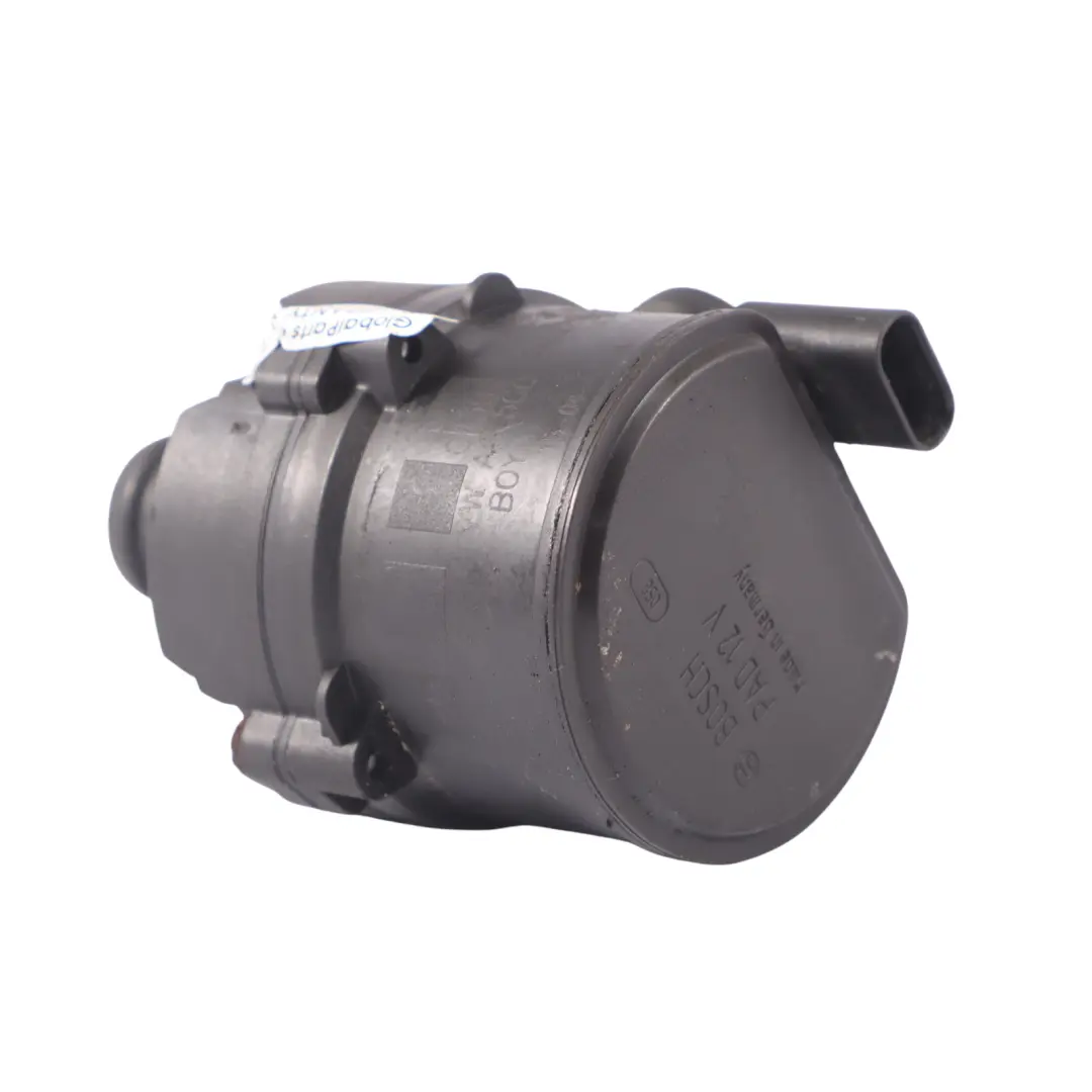 CXSA Pompa acqua ausiliaria supplementare per Audi A3 8V 1.4 TFSI con numero di parte 5G0965561 Audi A3 8V 1.4 TFSI CXSA Pompa acqua ausiliaria supplementare - SKU 5G0965561 - Numero di parte 5G0965561