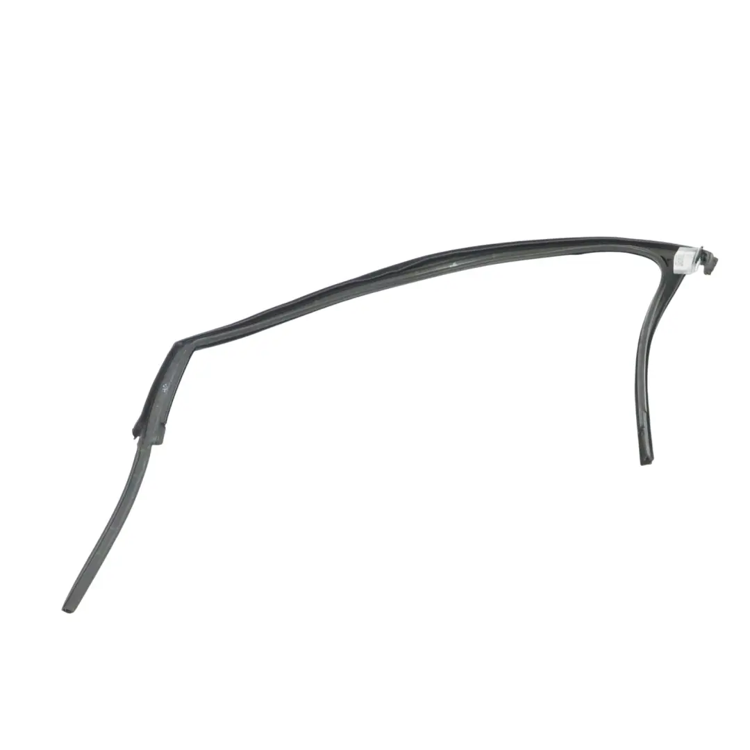 Window Seal Front Door Right O/S Gasket Sealing to Volkswagen VW Golf 7 with Part number 5G4837432K Volkswagen VW Golf 7 Window Seal Front Door Right O/S Gasket Sealing - SKU 5G4837432K - Part number 5G4837432K