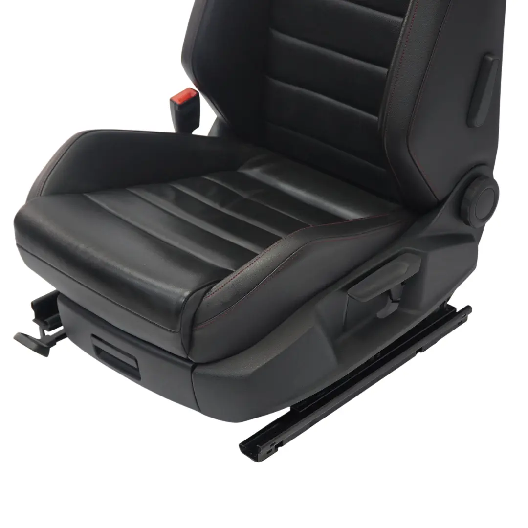 VW Golf 5G Mk7 GTI 5D Asiento Delantero Izquierdo Calefactable Cuero Negro Rojo - SKU 5G4881805FE-1 - Número de pieza 5G4881805FE