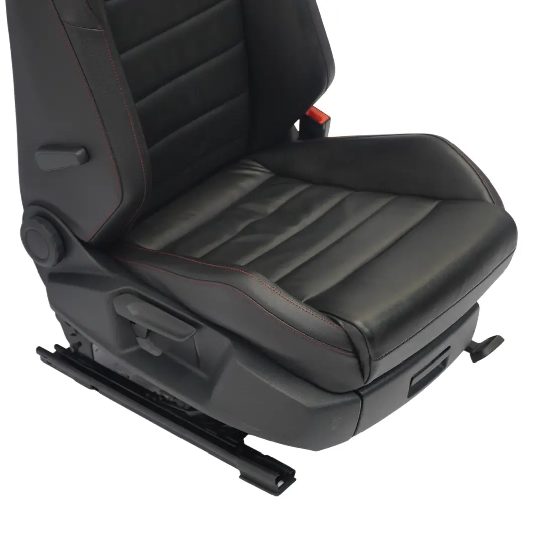 Volkswagen Golf 5G Mk7 GTI 5D Fotel Przedni Prawy Grzany Skórzany Czarny - SKU 5G4881806FE-1 - Numer Części 5G4881806FE