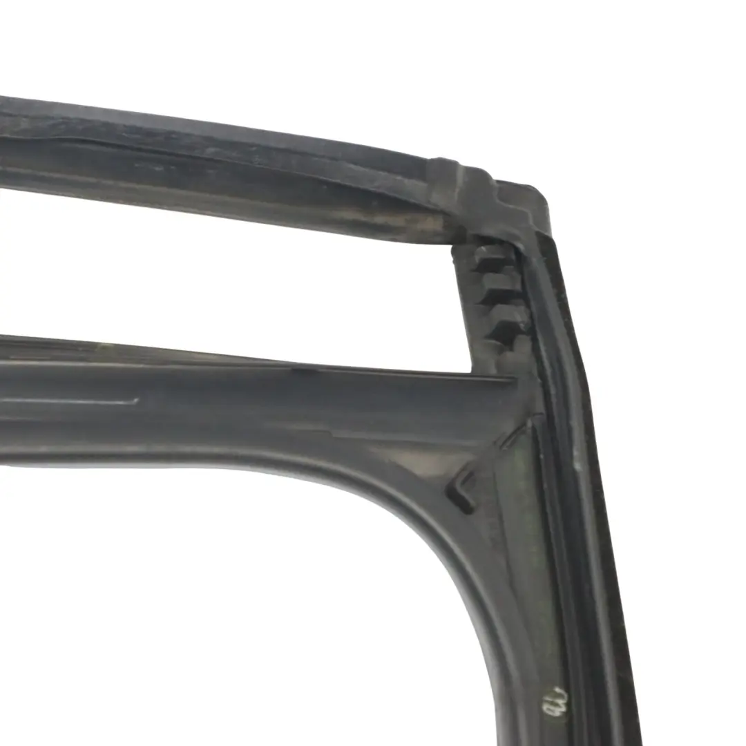 Volkswagen Golf 5G Rear Door Window Gasket Rubber Frame Right O/S - SKU 5G6839432H - Part number 5G6839432H