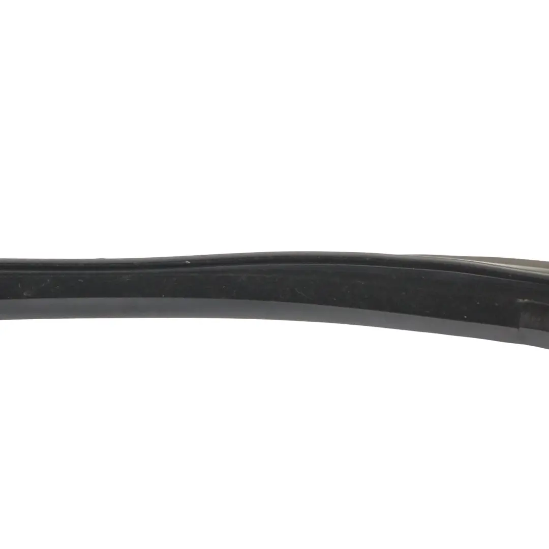 Volkswagen Golf 5G Rear Door Window Gasket Rubber Frame Right O/S 5G6839431H - SKU 5G6839432H - Part number 5G6839432H