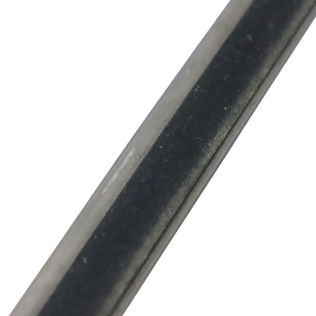  ventana puerta trasera Volkswagen Golf 5G Banda exterior derecha - SKU 5G6839478D - Número de pieza 5G6839478D