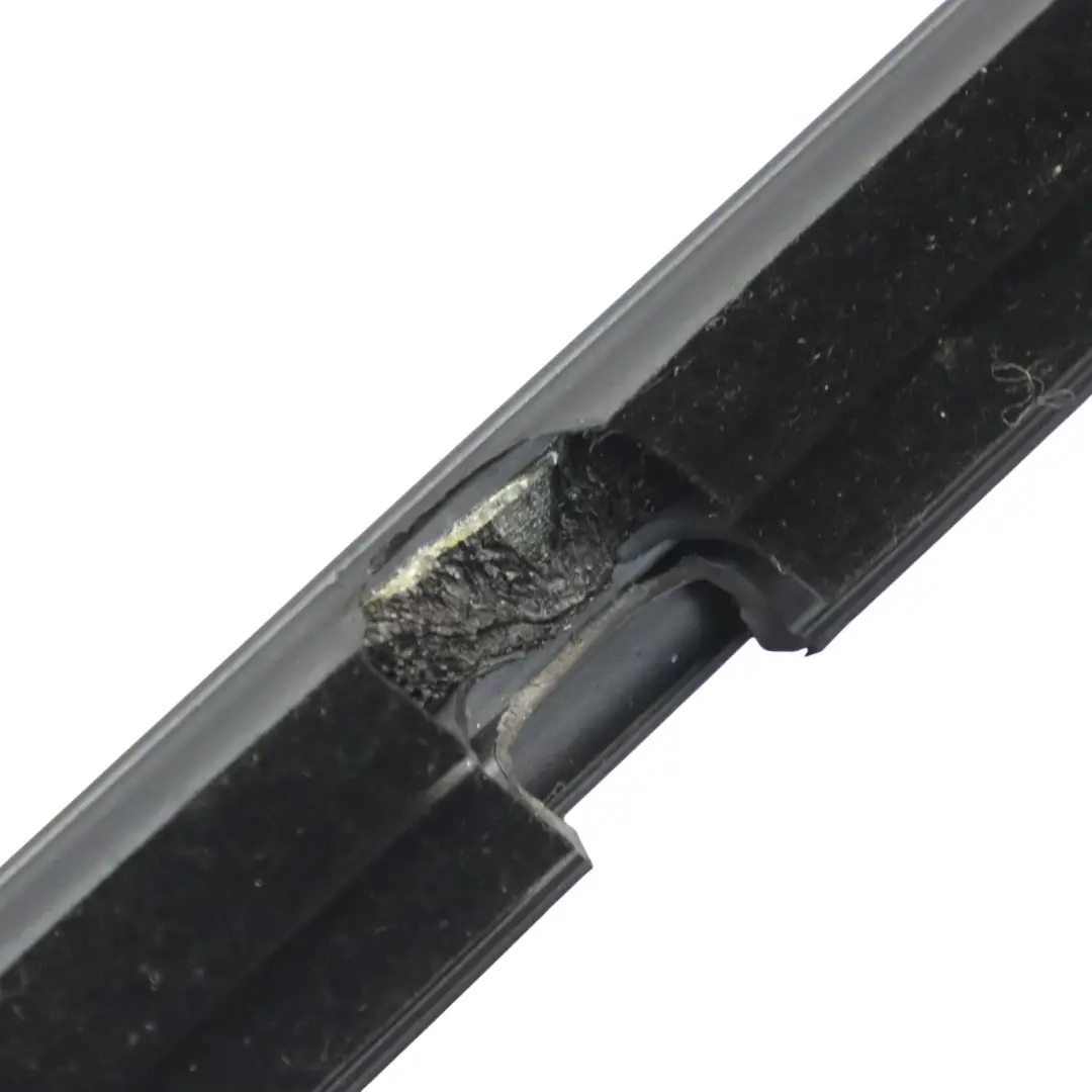 Volkswagen Golf 5G Fensterleiste Trim Tür Hinten Rechts Moulding Seal - SKU 5G6839480B - Teilenummer 5G6839480B