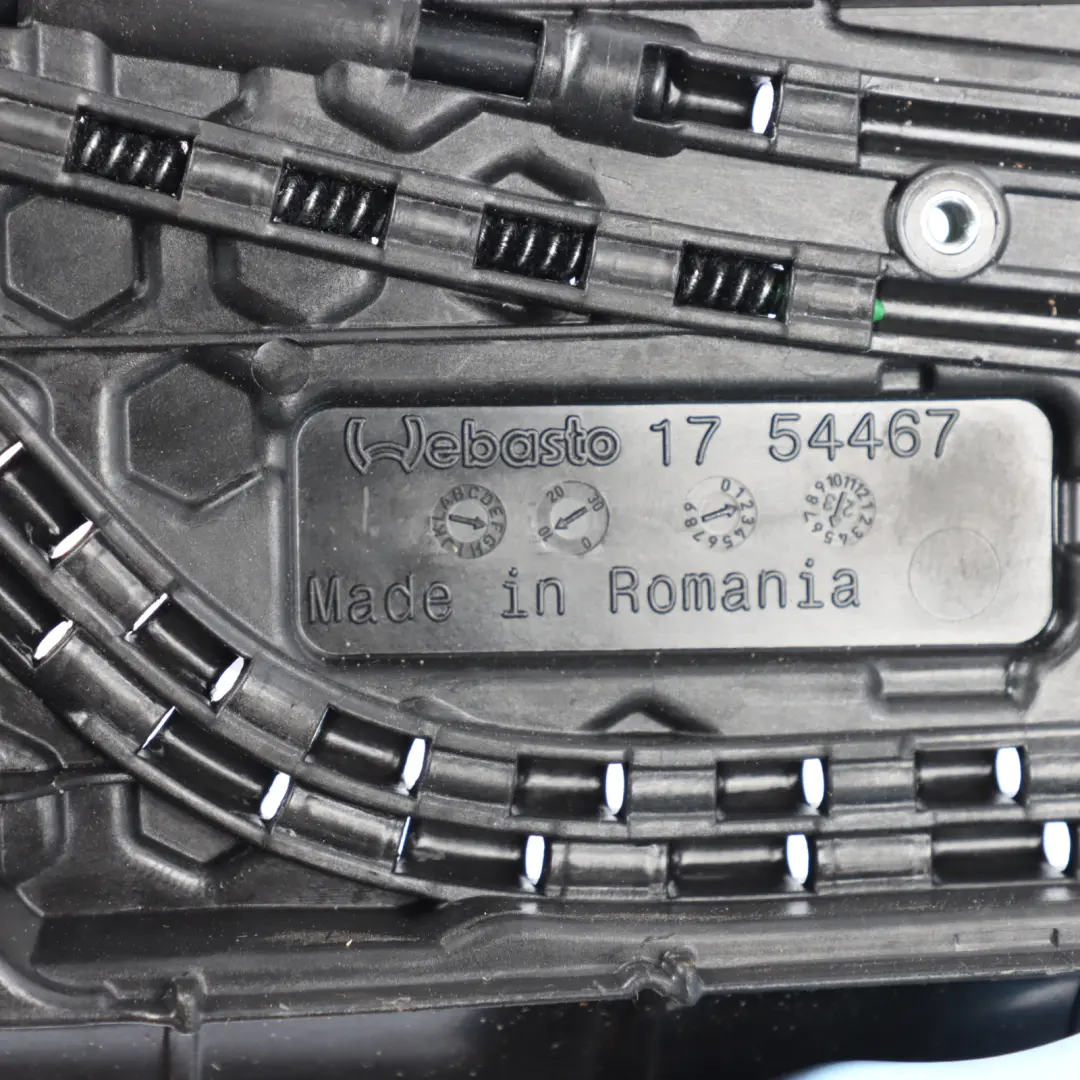 8Y Sunroof Sliding Roof Mechanism Assembly Roller Unit to Audi A3 S3 with Part number 5H0877045A Audi A3 S3 8Y Sunroof Sliding Roof Mechanism Assembly Roller Unit - SKU 5H0877045A - Part number 5H0877045A