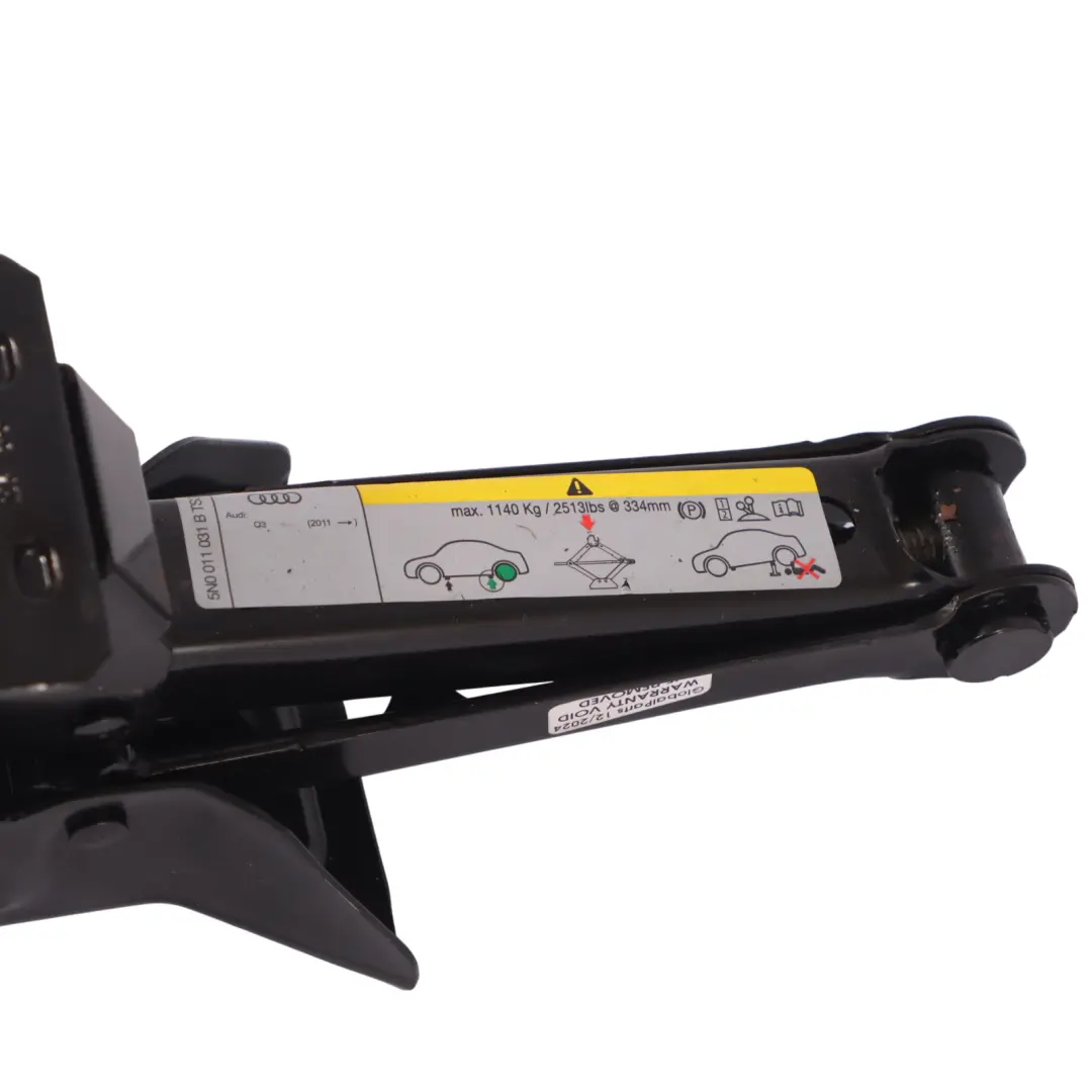 Hebebock Auto Werkzeug Notradaufzug für Audi Q3 8U mit Teilenummer 5N0011031B Audi Q3 8U Hebebock Auto Werkzeug Notradaufzug - SKU 5N0011031B - Teilenummer 5N0011031B