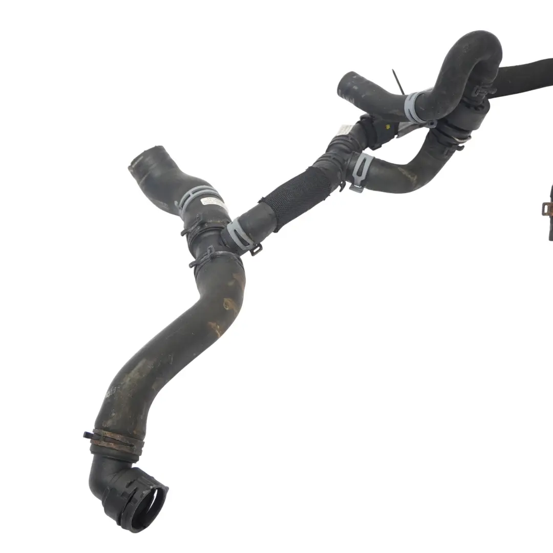 Audi Q3 8U Tuyau d'eau Conduite de radiateur de liquide - SKU 5N0122101T - Numéro de pièce 5N0122101T