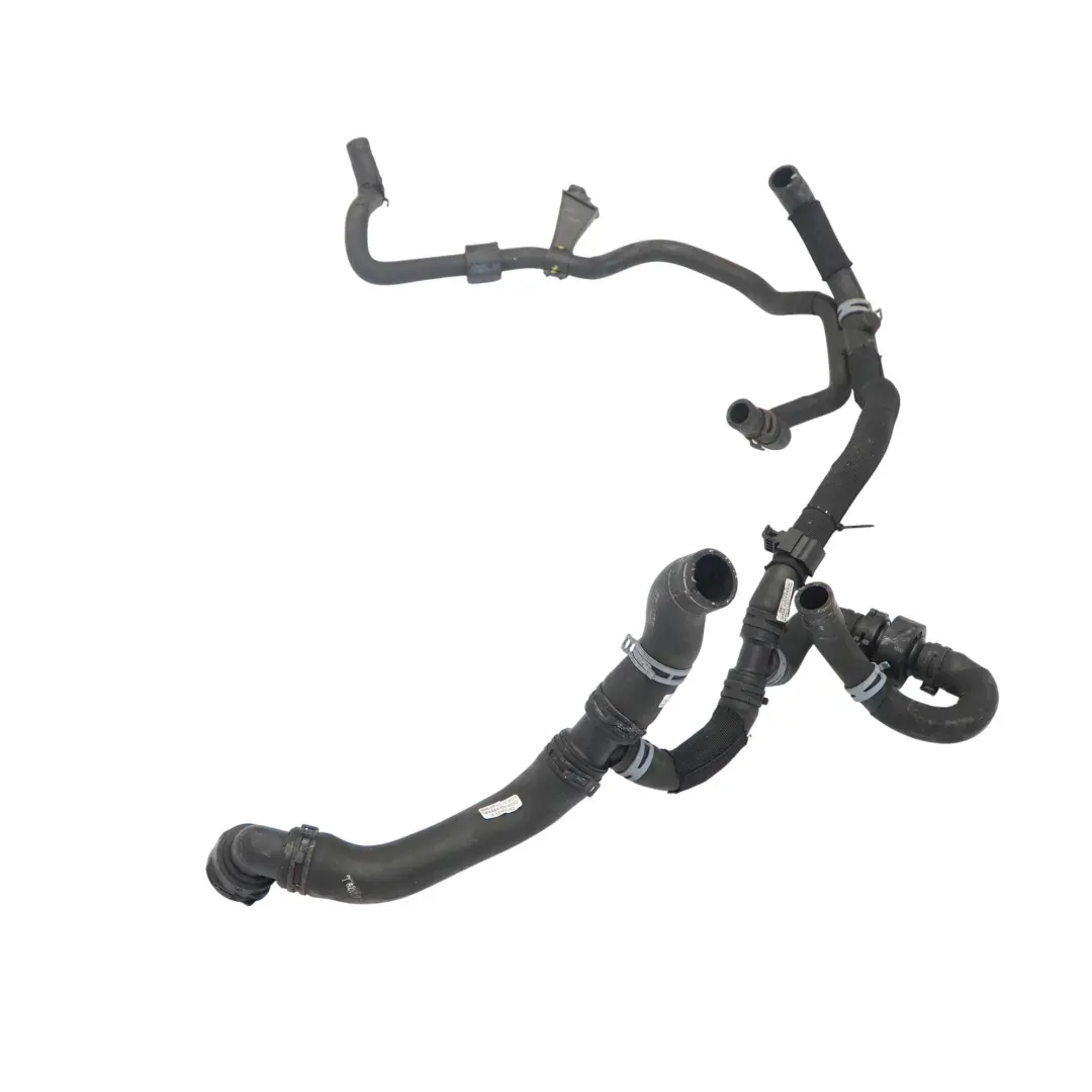 Audi Q3 8U Tuyau d'eau Conduite de radiateur de liquide - SKU 5N0122101T - Numéro de pièce 5N0122101T
