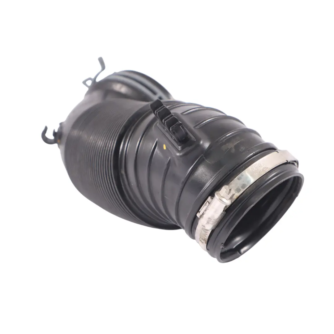 Intake Duct Volkswagen Tiguan 5N Audi Q3 8U 2.0 TDI Pipe Hose to Air with Part number 5N0129656D Air Intake Duct Volkswagen Tiguan 5N Audi Q3 8U 2.0 TDI Pipe Hose - SKU 5N0129656D - Part number 5N0129656D
