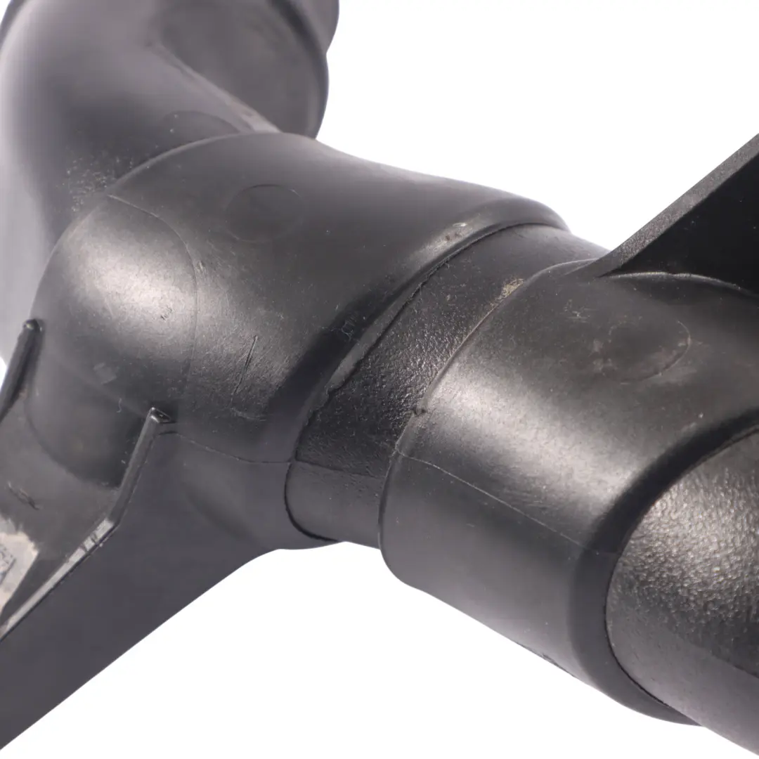 Audi Q3 8U 2.0 TDI Intercooler Connecting Pipe Charge Air Line - SKU 5N0145792D - Part number 5N0145792D