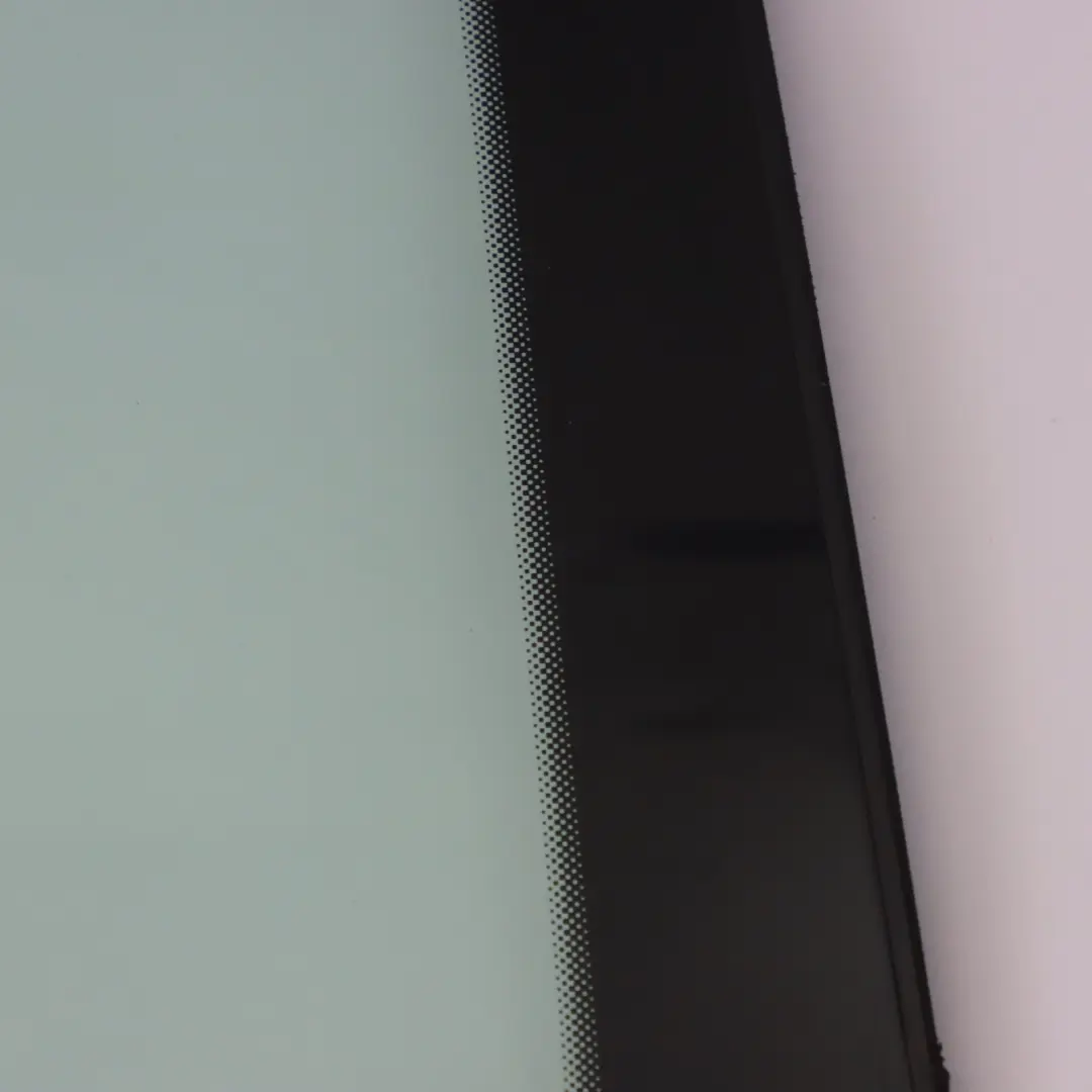 fisso finestrino porta posteriore sinistra AS2 per Volkswagen Tiguan 5N con numero di parte 5N0845213D Volkswagen Tiguan 5N fisso finestrino porta posteriore sinistra AS2 - SKU 5N0845213D - Numero di parte 5N0845213D