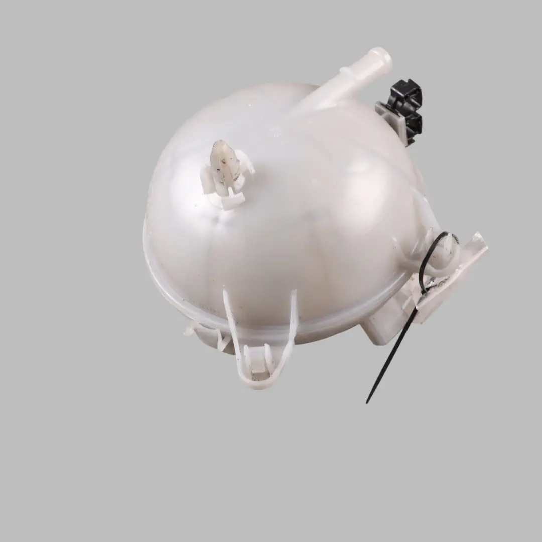Expansion Tank Header Coolant Reservoir Bottle to Audi A3 8V with Part number 5Q0121407D Audi A3 8V Expansion Tank Header Coolant Reservoir Bottle - SKU 5Q0121407D - Part number 5Q0121407D