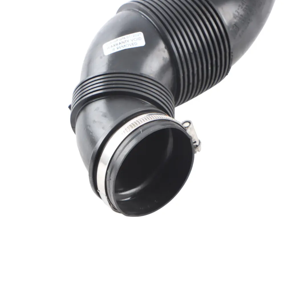 Conducto Entrada Aire Canal Admisión Tubo para Audi A3 8V 2.0 TDI con número de pieza 5Q0129654E Audi A3 8V 2.0 TDI Conducto Entrada Aire Canal Admisión Tubo - SKU 5Q0129654E - Número de pieza 5Q0129654E