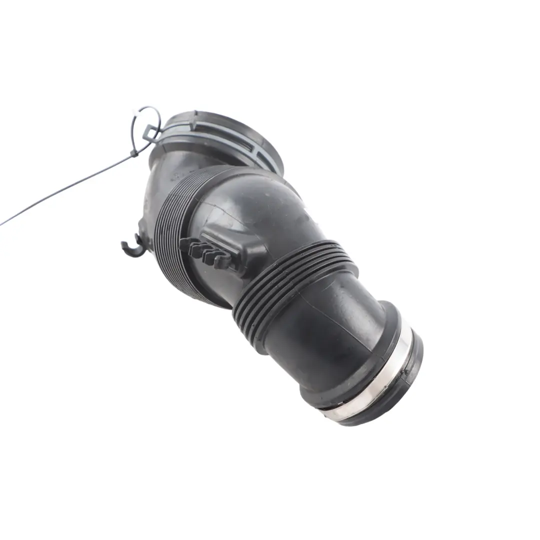 Canale Aspirazione Dell'Aria Tubo Flessibile per Audi A3 8V 2.0 TDI con numero di parte 5Q0129654E Audi A3 8V 2.0 TDI Canale Aspirazione Dell'Aria Tubo Flessibile - SKU 5Q0129654E - Numero di parte 5Q0129654E