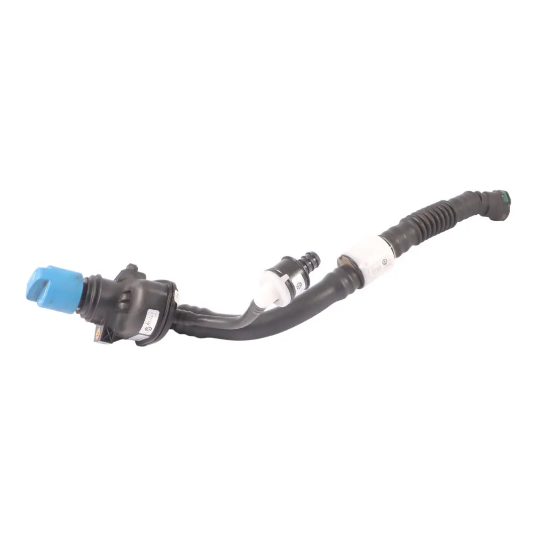 DGTE Diesel Ad Blau Tank Rohr Schlauch Leitung für Audi A3 8V 30 TDI mit Teilenummer 5Q0131965R Audi A3 8V 30 TDI DGTE Diesel Ad Blau Tank Rohr Schlauch Leitung - SKU 5Q0131965R - Teilenummer 5Q0131965R