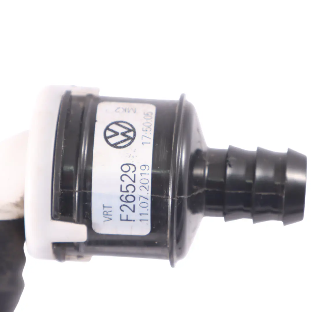 DGTE Diesel Rura Wlew Ad Blue do Audi A3 8V 30 TDI o numerze 5Q0131965R Audi A3 8V 30 TDI DGTE Diesel Rura Wlew Ad Blue - SKU 5Q0131965R - Numer Części 5Q0131965R