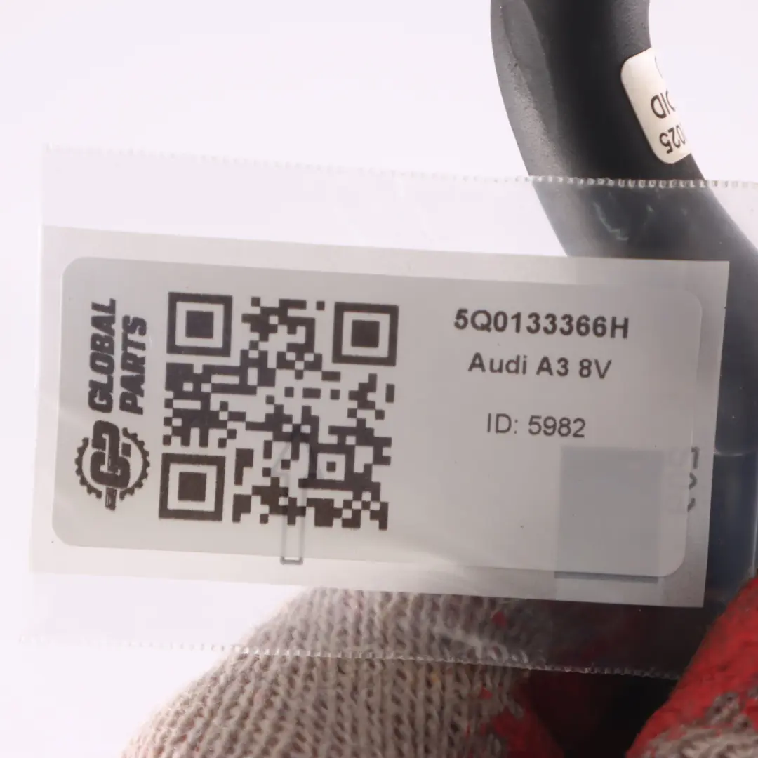 Tubo de Vacío Línea de Manguera para Audi A3 8V Motor con número de pieza 5Q0133366H Audi A3 8V Motor Tubo de Vacío Línea de Manguera - SKU 5Q0133366H - Número de pieza 5Q0133366H