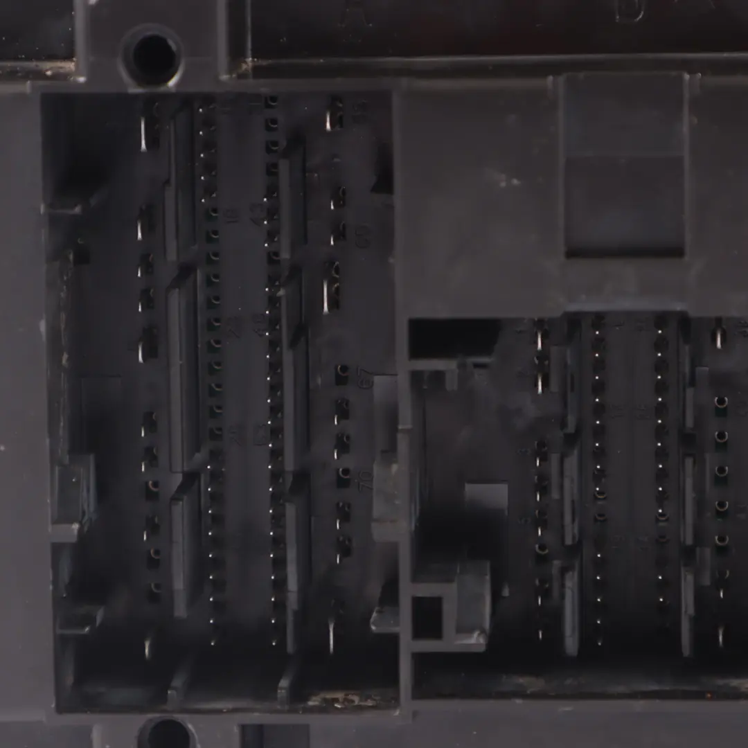 Modulo Controllo Carrozzeria BCM ECU per Volkswagen Golf Mk7 con numero di parte 5Q0937084CL Volkswagen Golf Mk7 Modulo Controllo Carrozzeria BCM ECU - SKU 5Q0937084CL - Numero di parte 5Q0937084CL
