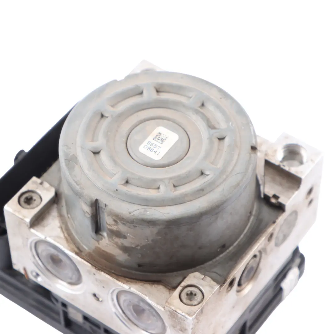 Audi A3 8V ABS Pump Modulator Hydraulic Control Brake Unit - SKU 5Q0907379AA - Part number 5Q0907379AA
