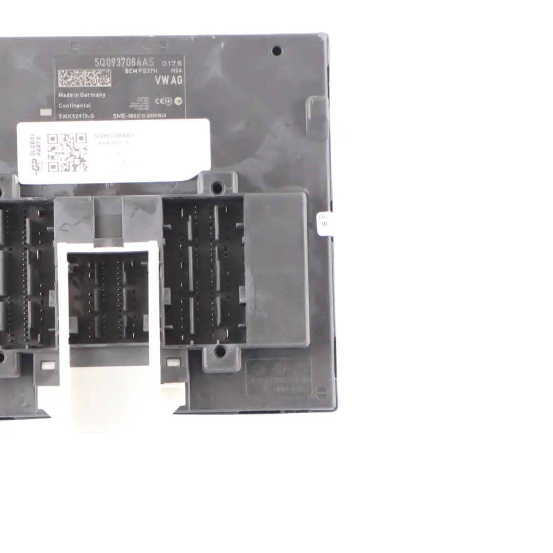 Body Control Audi A3 RS3 8V Body Control Comfort Unit Module ECU to with Part number 5Q0937084AS Body Control Audi A3 RS3 8V Body Control Comfort Unit Module ECU - SKU 5Q0937084AS - Part number 5Q0937084AS