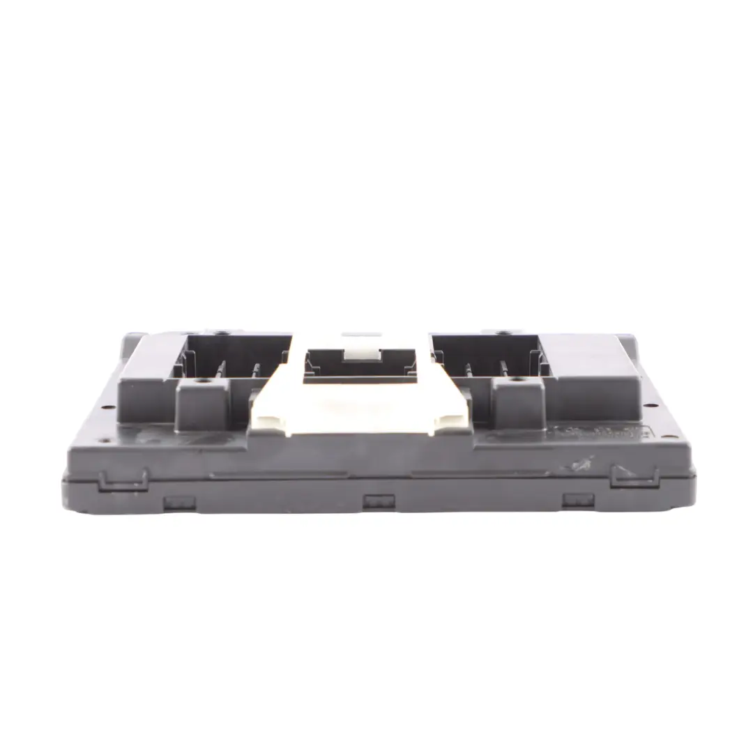 Body Control Module Unit ECU to Volkswagen Crafter Audi A1 A3 8V with Part number 5Q0937084DH Volkswagen Crafter Audi A1 A3 8V Body Control Module Unit ECU - SKU 5Q0937084DH - Part number 5Q0937084DH