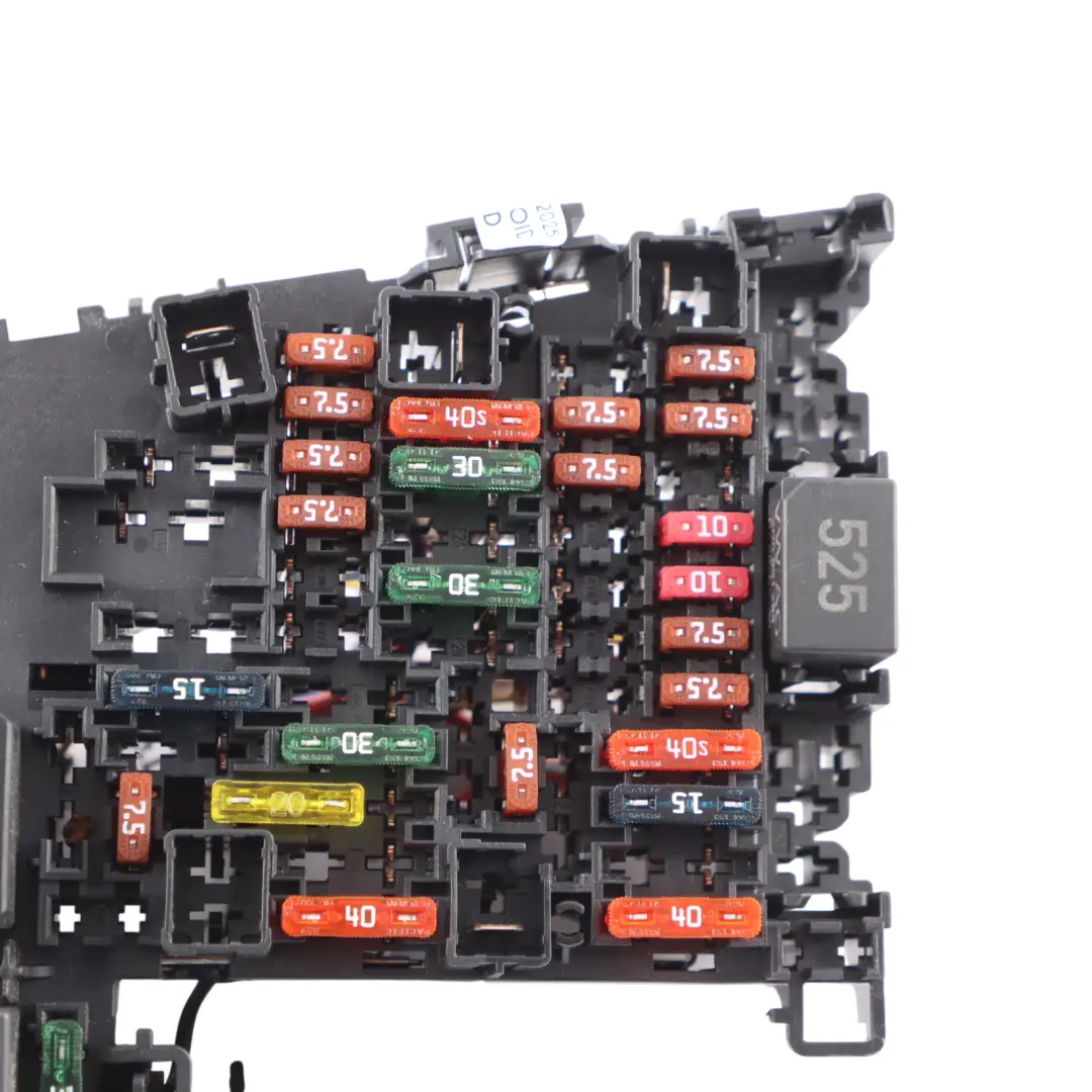 Fuse Relay Box Module Electrical Control Unit to Audi A3 8V with Part number 5Q0937615C Audi A3 8V Fuse Relay Box Module Electrical Control Unit - SKU 5Q0937615C - Part number 5Q0937615C