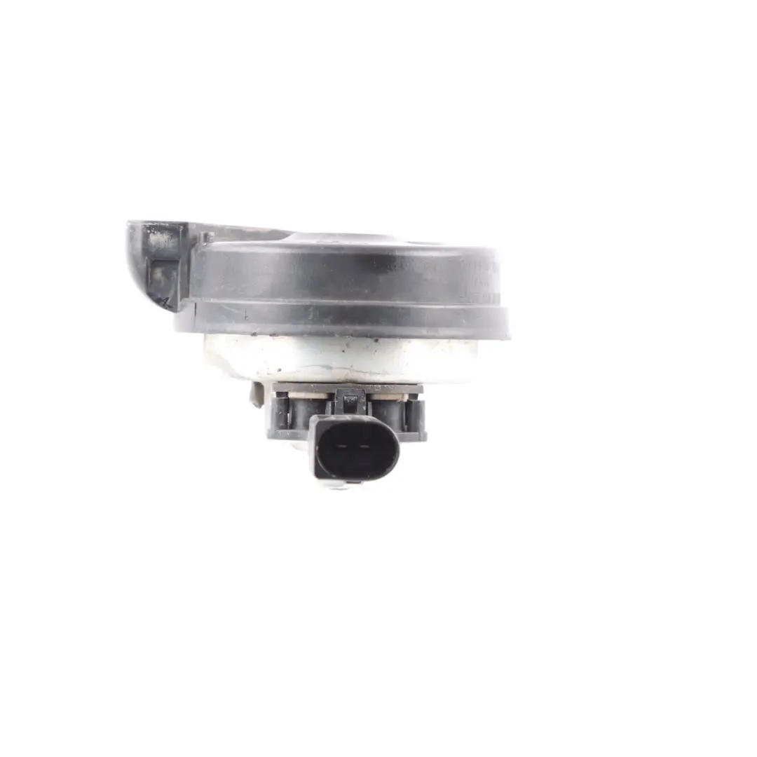 Hupe Signal Hochton Tonhöhe Fanfare Links für Audi RS3 8V mit Teilenummer 5Q0951223B Audi RS3 8V Hupe Signal Hochton Tonhöhe Fanfare Links - SKU 5Q0951223B - Teilenummer 5Q0951223B