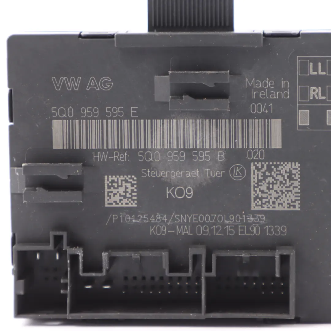 Modulo di controllo porta posteriore ECU sinistra destra 5Q09595B per Audi A3 8V con numero di parte 5Q0959595B Audi A3 8V Modulo di controllo porta posteriore ECU sinistra destra 5Q09595B - SKU 5Q0959595B - Numero di parte 5Q0959595B