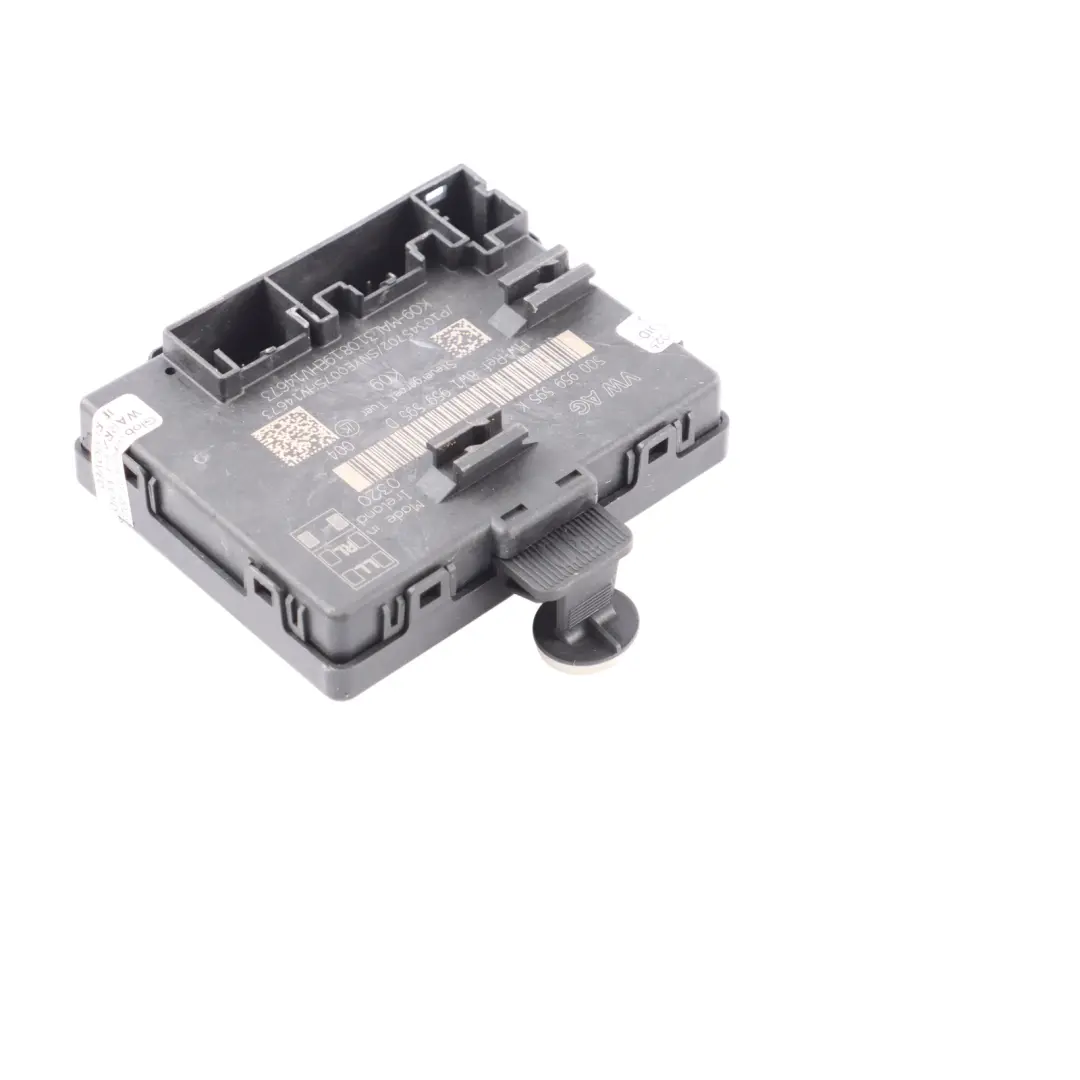 Módulo de Control Puerta Trasera ECU Izquierda Derecha para Audi A3 8V con número de pieza 5Q0959595K Audi A3 8V Módulo de Control Puerta Trasera ECU Izquierda Derecha - SKU 5Q0959595K - Número de pieza 5Q0959595K