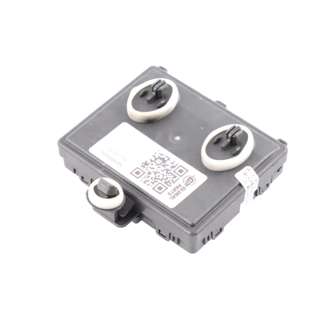 8Y Moduł Sterownik Drzwi Tył Strona Kierowcy Lewo do Audi A3 o numerze 5Q0959595L Audi A3 8Y Moduł Sterownik Drzwi Tył Strona Kierowcy Lewo - SKU 5Q0959595L - Numer Części 5Q0959595L