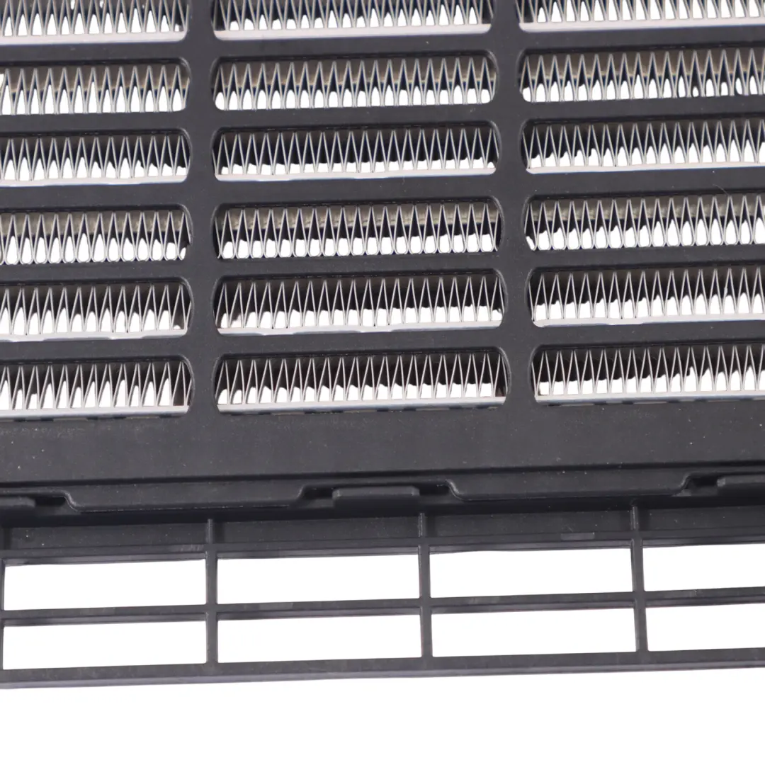 Heater AUDI A3 8V VW Golf 7 Auxiliary Matrix Element to Electric with Part number 5Q0963235E Electric Heater AUDI A3 8V VW Golf 7 Auxiliary Matrix Element - SKU 5Q0963235E - Part number 5Q0963235E