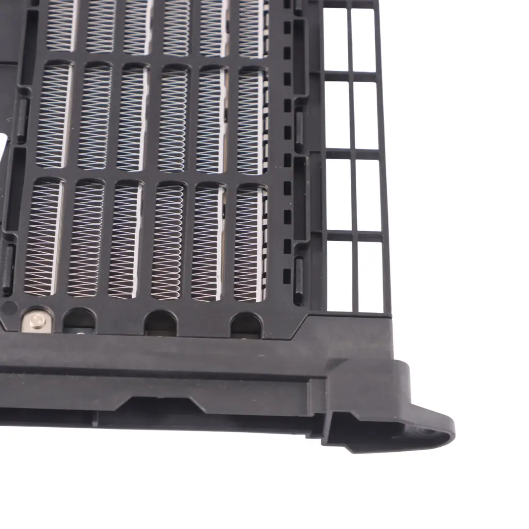 Nagrzewnica Elektryczna Matrix do AUDI A3 8V VW Golf 7 o numerze 5Q0963235E AUDI A3 8V VW Golf 7 Nagrzewnica Elektryczna Matrix - SKU 5Q0963235E - Numer Części 5Q0963235E