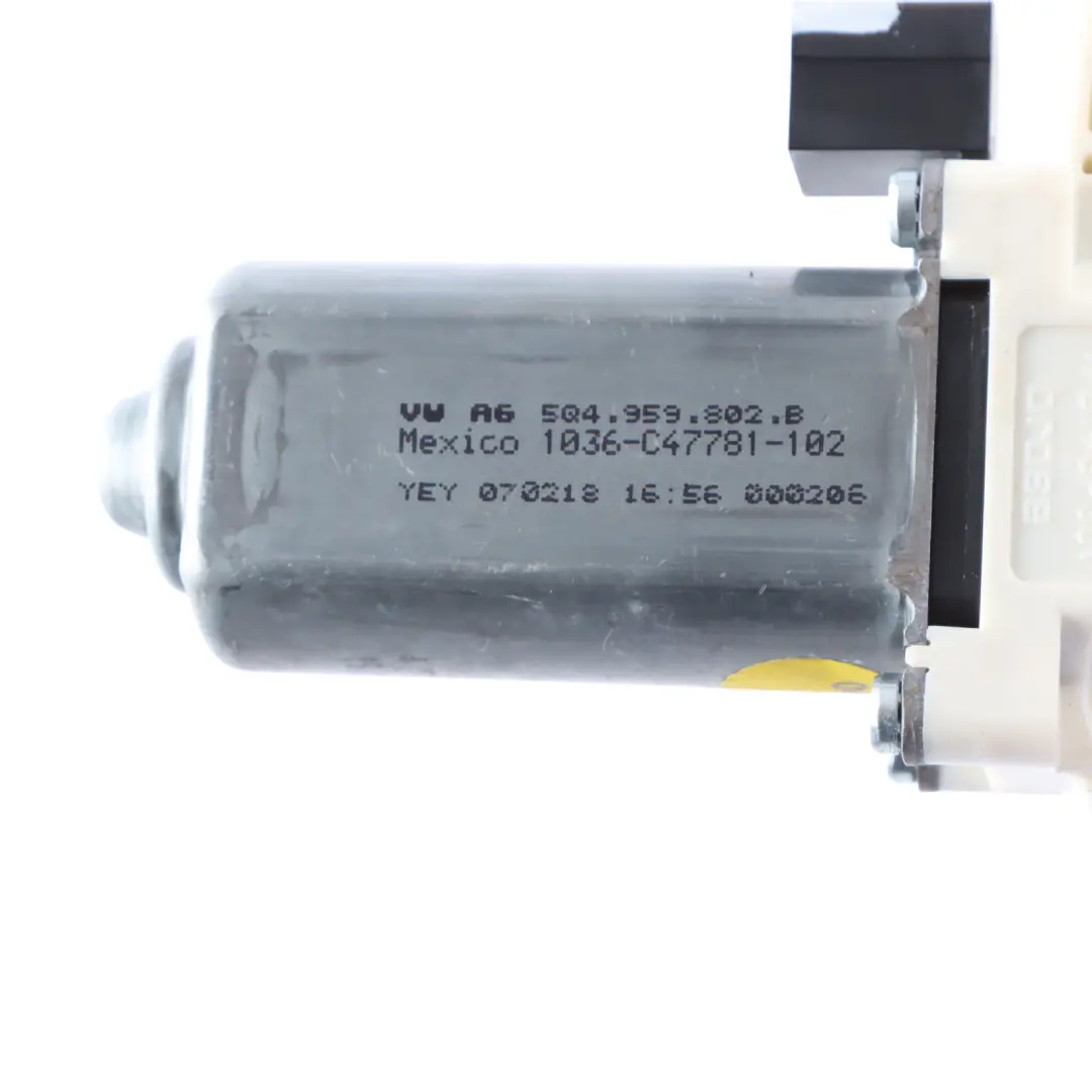 Fenster Hebermotor Vorne Rechts außen für Audi Q5 FY mit Teilenummer 5Q4959802B Audi Q5 FY Fenster Hebermotor Vorne Rechts außen - SKU 5Q4959802B - Teilenummer 5Q4959802B