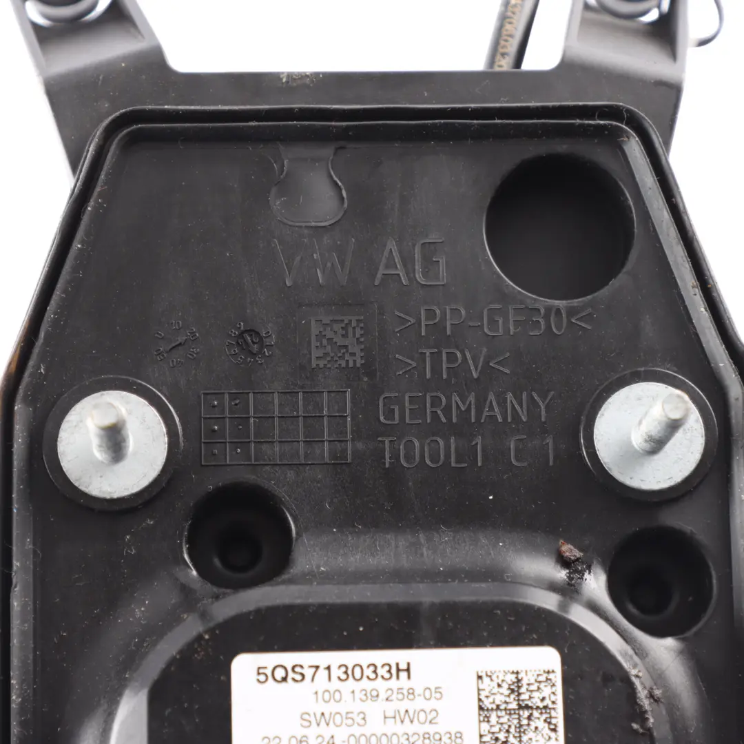 Audi S3 8Y 2.0 TFSI Gear Level Selector Gearshift Mechanism Automatic - SKU 5QS713033H - Part number 5QS713033H
