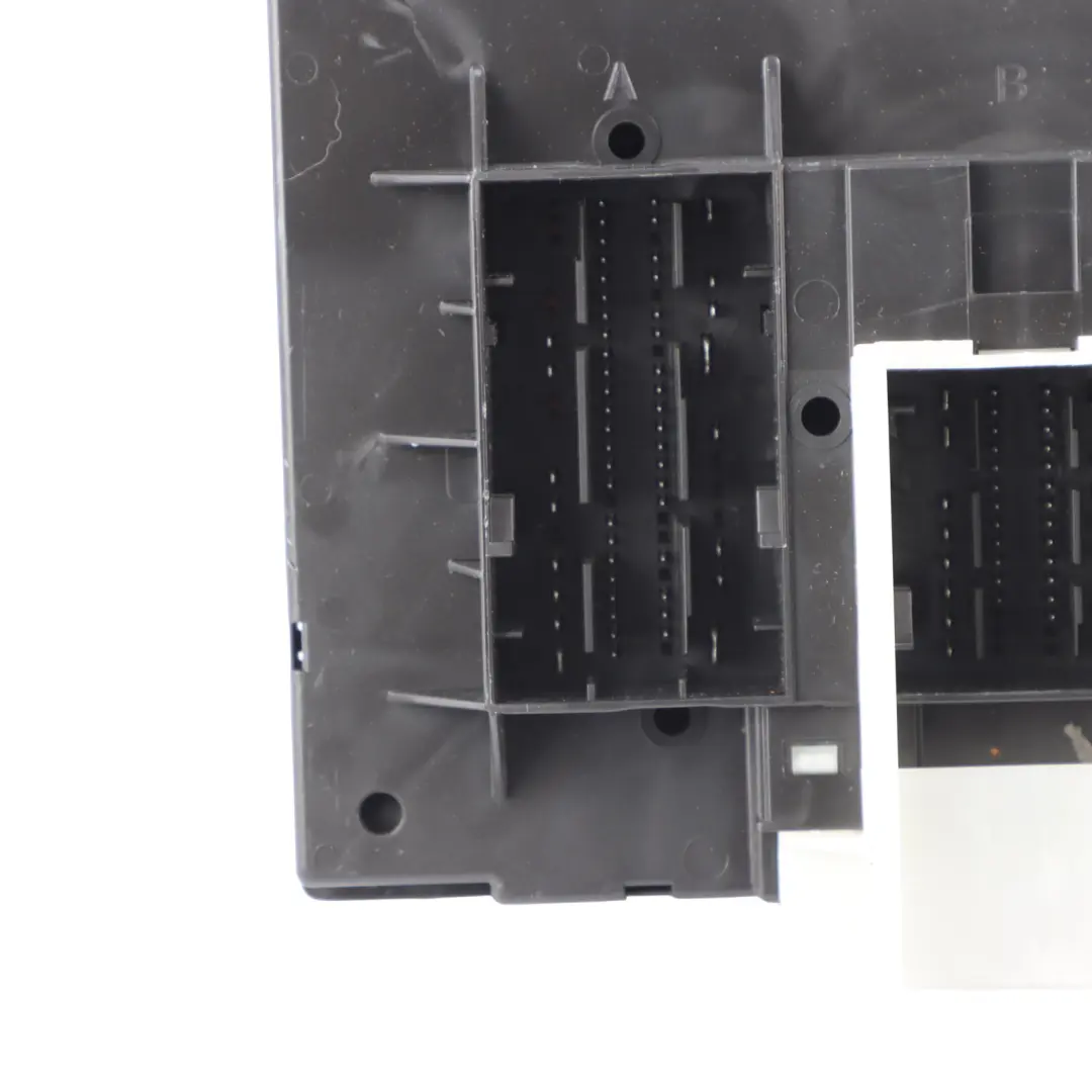 8Y Module BCM Body Control Unit Module ECU to Audi S3 with Part number 5WA937086BE Audi S3 8Y Module BCM Body Control Unit Module ECU - SKU 5WA937086BE - Part number 5WA937086BE