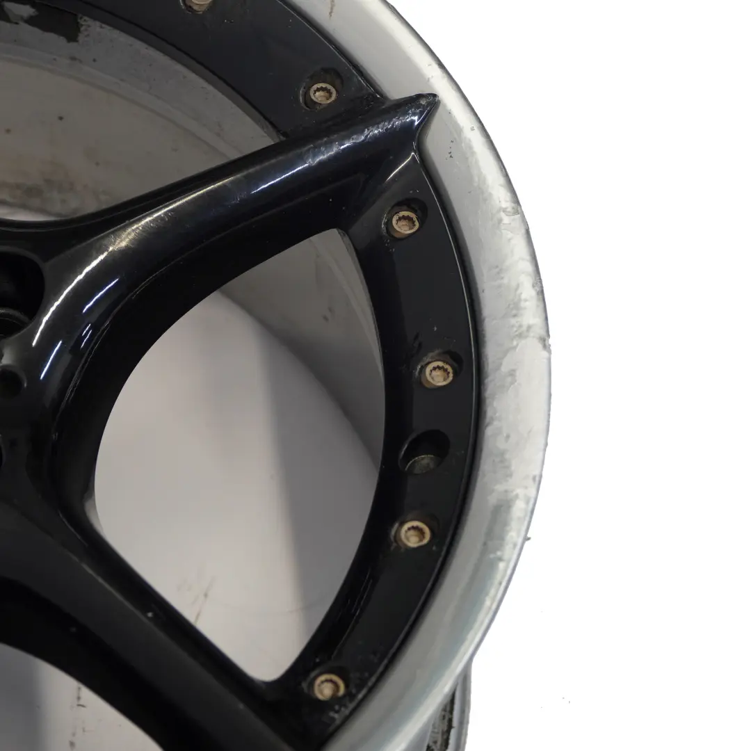 Cerchio posteriore nero lega 18" 8,5J ET50 Star Spoke 108 per BMW Z4 E85 E86 con numero di parte 6758195 BMW Z4 E85 E86 Cerchio posteriore nero lega 18" 8,5J ET50 Star Spoke 108 - SKU 6758195-4 - Numero di parte 6758195
