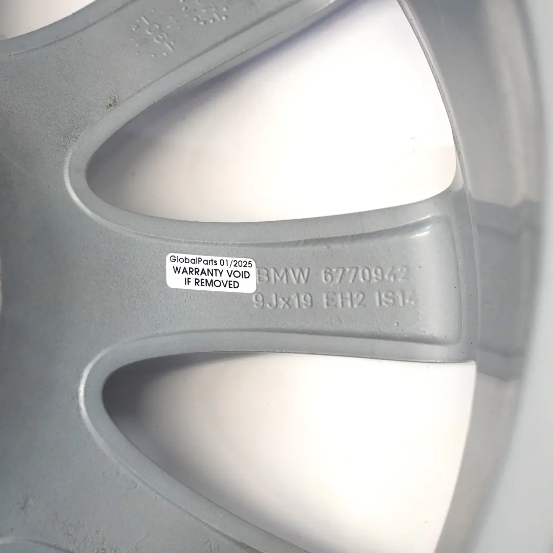 Light Alloy Rim 19" Star Spoke 218 9J ET:14 to BMW E63 E64 Wheel with Part number 6770942 BMW E63 E64 Wheel Light Alloy Rim 19" Star Spoke 218 9J ET:14 - SKU 6770942-5 - Part number 6770942